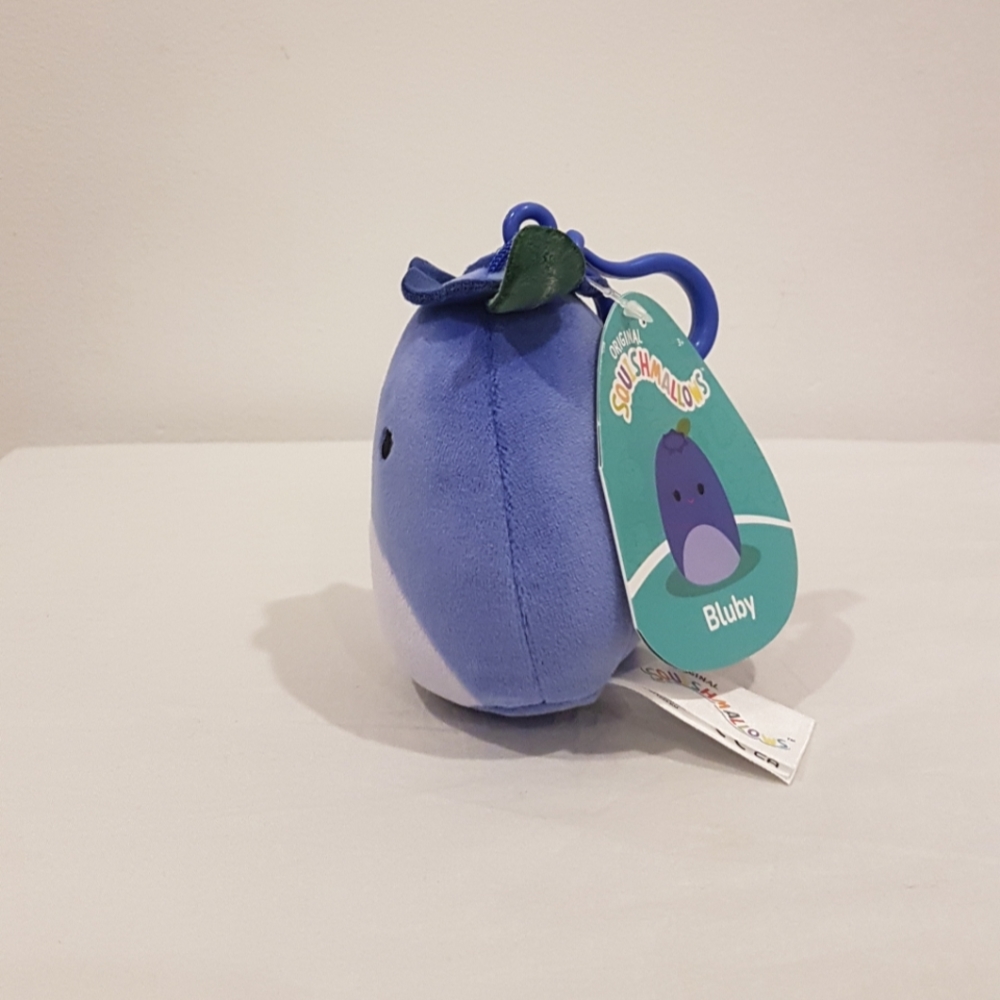Bluby Clip Blueberry Squishmallow - Picture 2 of 4